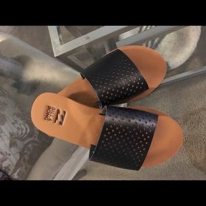 Billabong beach sandals